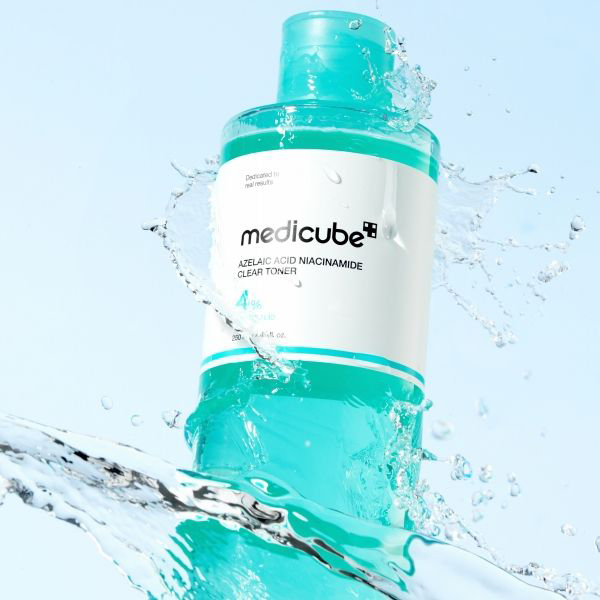アゼライン酸ナイアシンアミドクリアトナー / medicube(化粧水