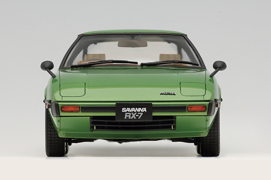 魅惑のモデルカーの世界】アートギャラリー 1978年マツダ・サバンナRX