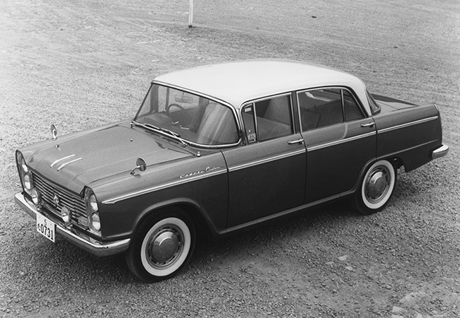 クルマ物知り図鑑】タテ目ヘッドライトのアメリカンスタイル。1961年