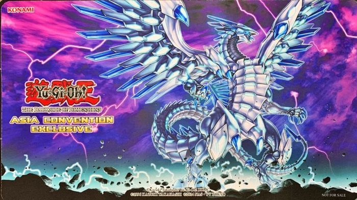 プレイマット『ブルーアイズカオスMAXドラゴン(ASIACONVENEXCLUSIVE