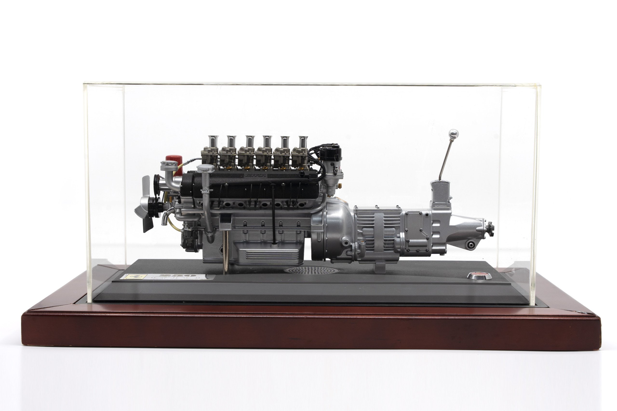 GMP Ferrari 250 GTO Engine 1/6 Model - www.carfarm.com.hk