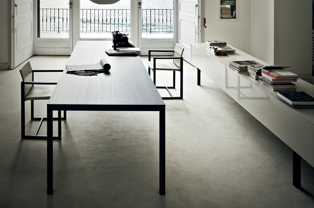 Cassina（カッシーナ）195 NAANナーン テーブル|カッシーナ