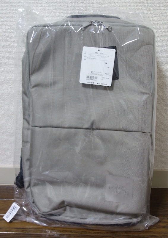 The North Face Shuttle Daypack Slim NM81603を触ってレビュー│モテ
