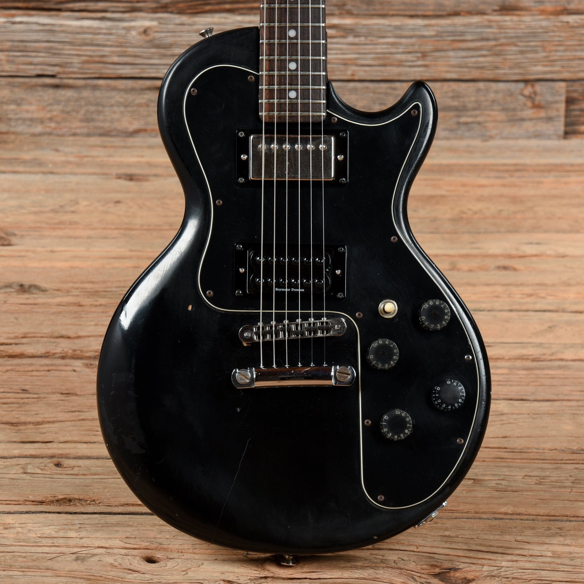 Gibson Sonex-180 Deluxe Ebony 1980 – Chicago Music Exchange