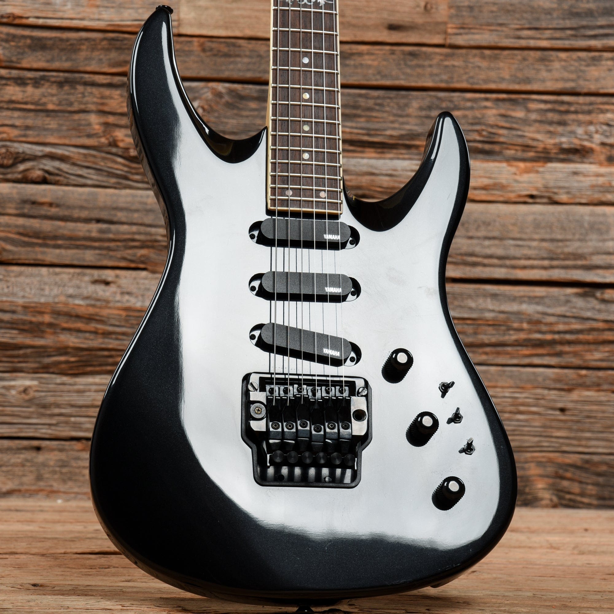 Yamaha RGX603A Black Pearl 1988 – Chicago Music Exchange