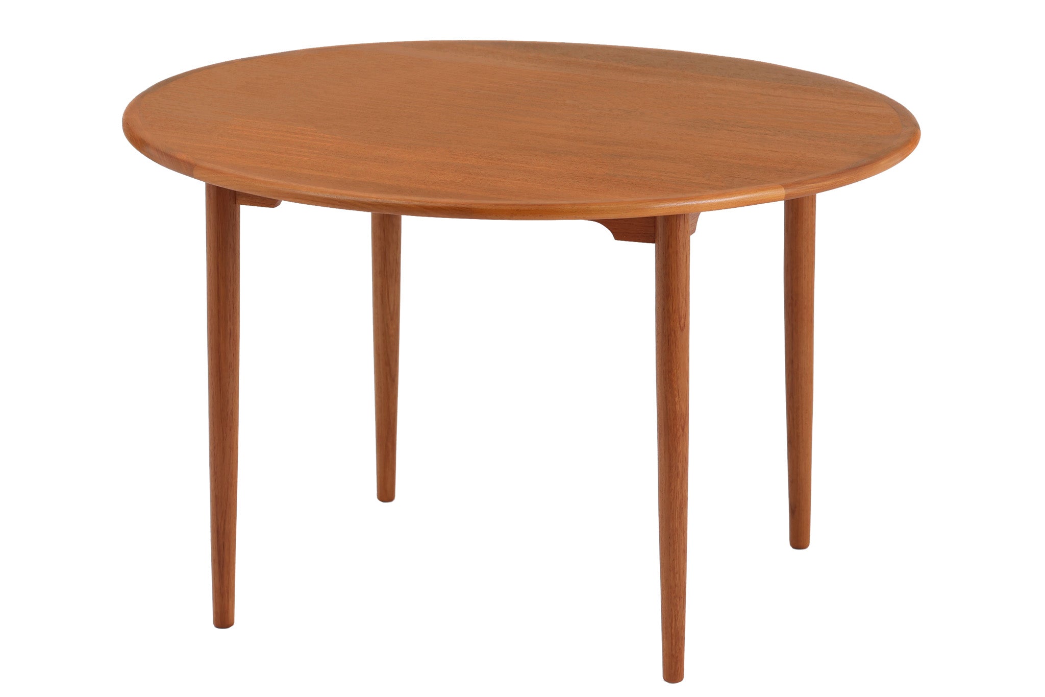 Foundation 円形ダイニングテーブル 115cm – CHLOROS