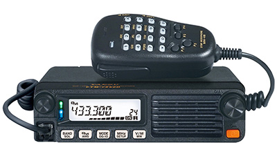 アマチュア無線機 ＞ モービル無線機 ＞ C4FM 144/430MHz