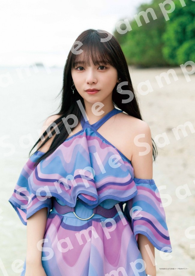 乃木坂46・与田祐希、「逃げ水」衣装でエモすぎ涙ショット 3rd写真集