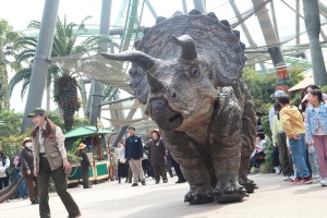 でっか～！ 巨大な恐竜に会えるUSJの「ジュラシック」イベントが最高で
