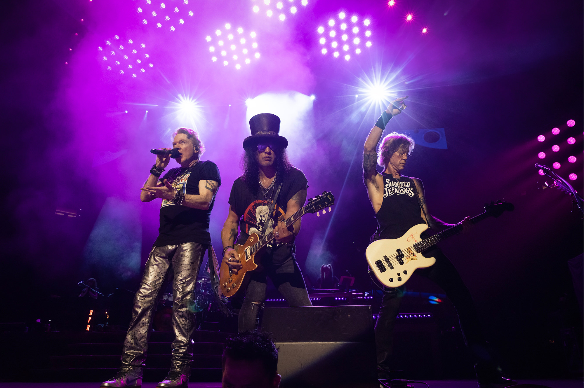 GUNS N' ROSES ガンズ・アンド・ローゼズ 来日公演公式サイト | Live