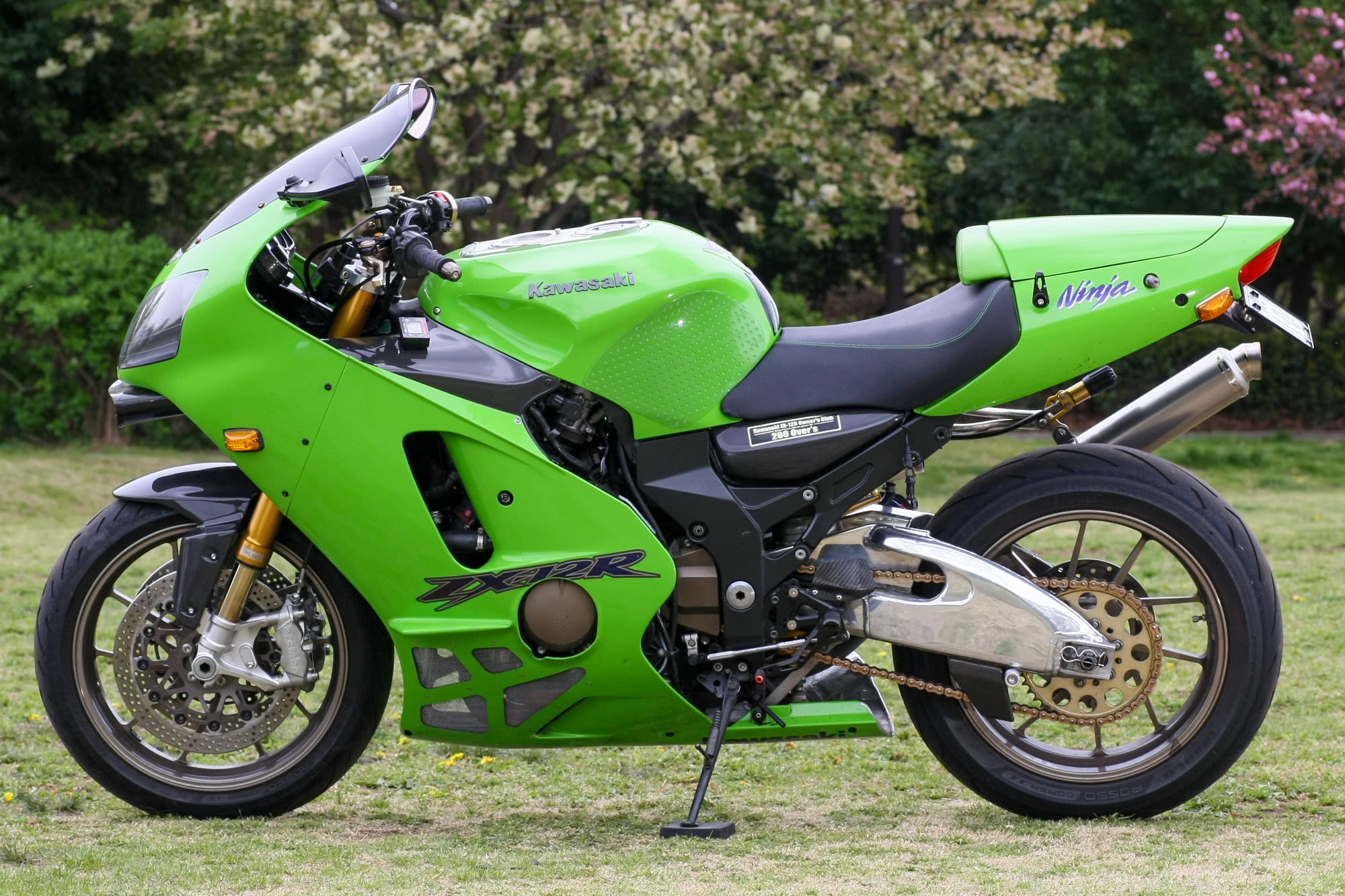 ZX-12R by バグース! モーターサイクル | カスタムマシン | カスタム
