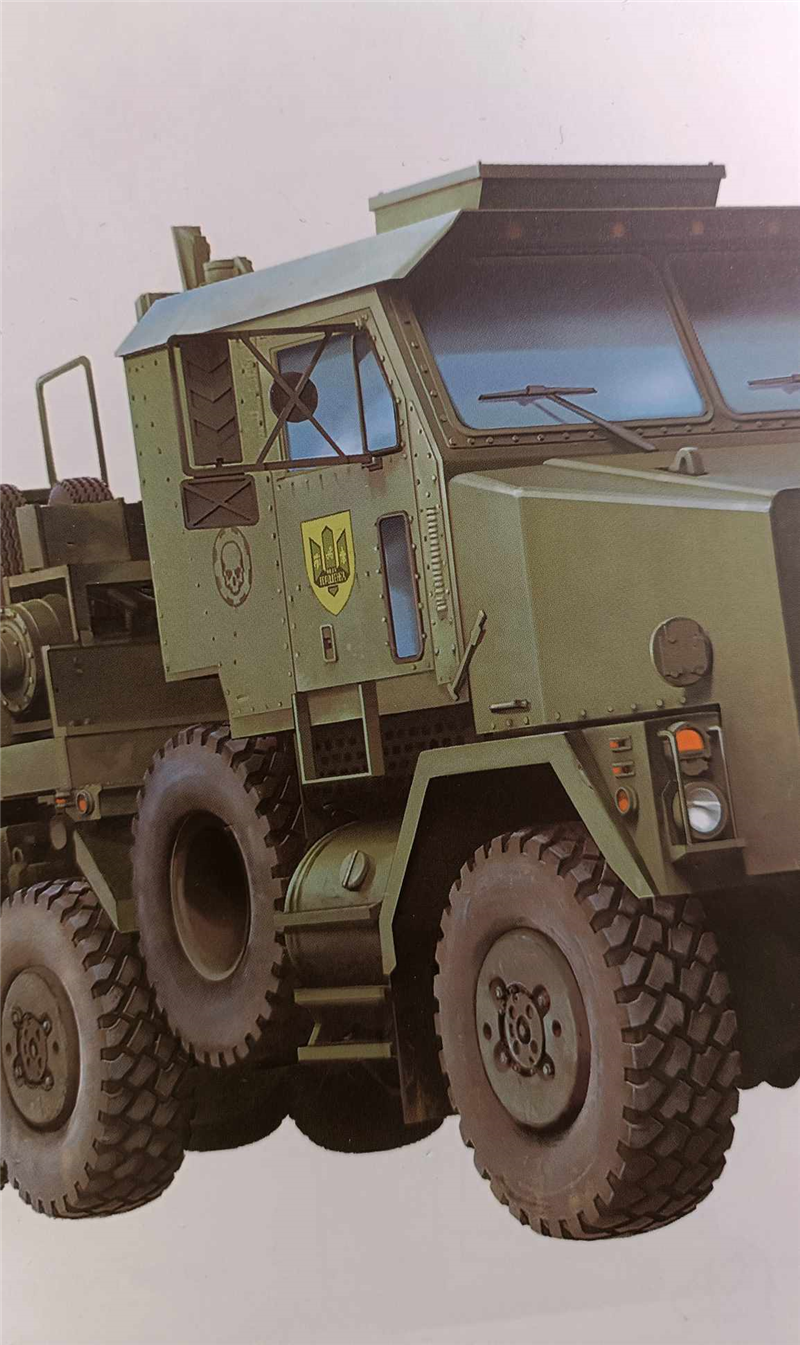AMPS Reviews - Takom- M1070 and M1000 70 Ton Tank Transporter