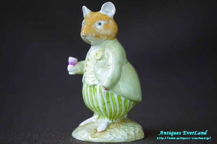 おもちゃ箱 のばらの村のものがたり ブランブリーヘッジ フィギュリン