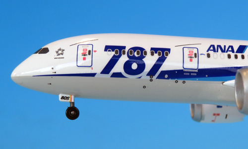 NH40115 1:400 BOEING 787-8 JA805A 787ロゴ ABS樹脂完成品（ギアつき