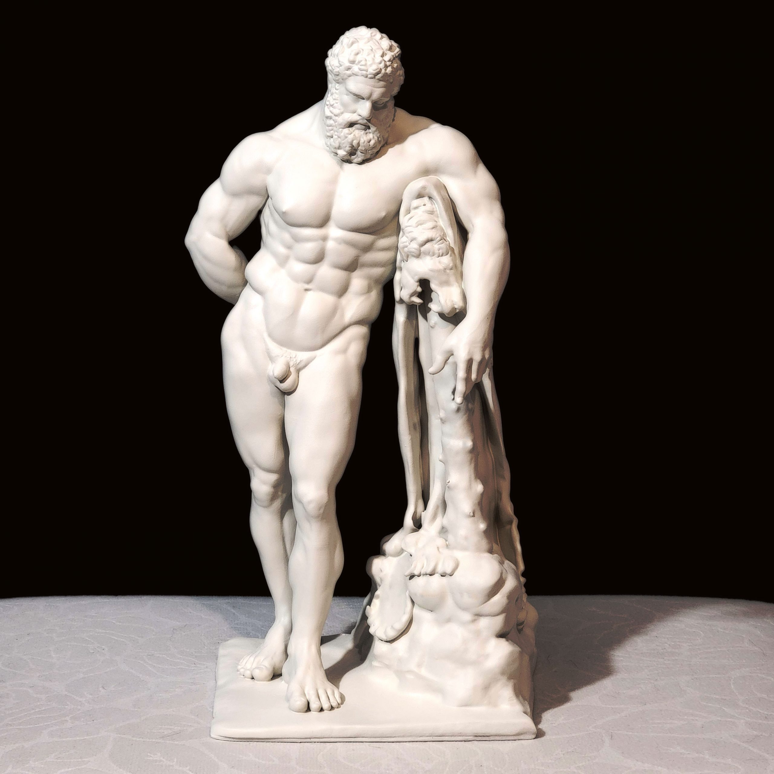 Hercules Farnese – Ancestral Sculptures · Marta Lozano