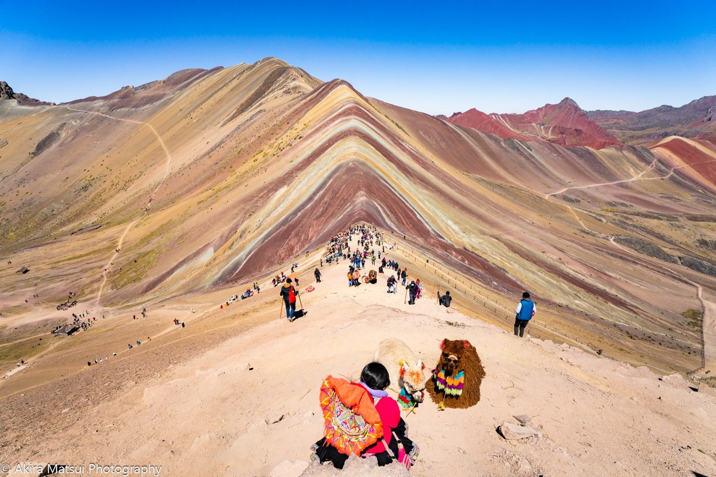 虹色の山」レインボーマウンテン：ペルー・アンデスの絶景 | 風景写真