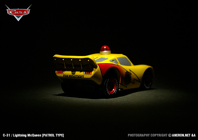 カーズ トミカ C-31 レスキューゴー! ゴー! ライトニング