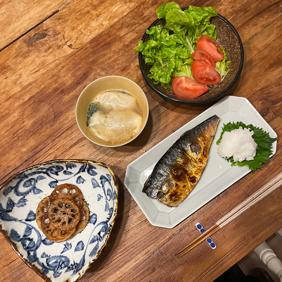 自宅でワンプレート居酒屋。料理を引き立ててくれる美濃焼「長方形のお