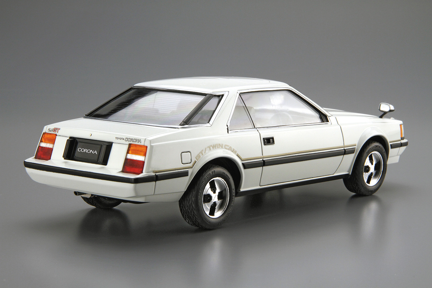 1/24 トヨタ RT141 コロナ ハードトップ2000GT '82｜株式会社 青島文化