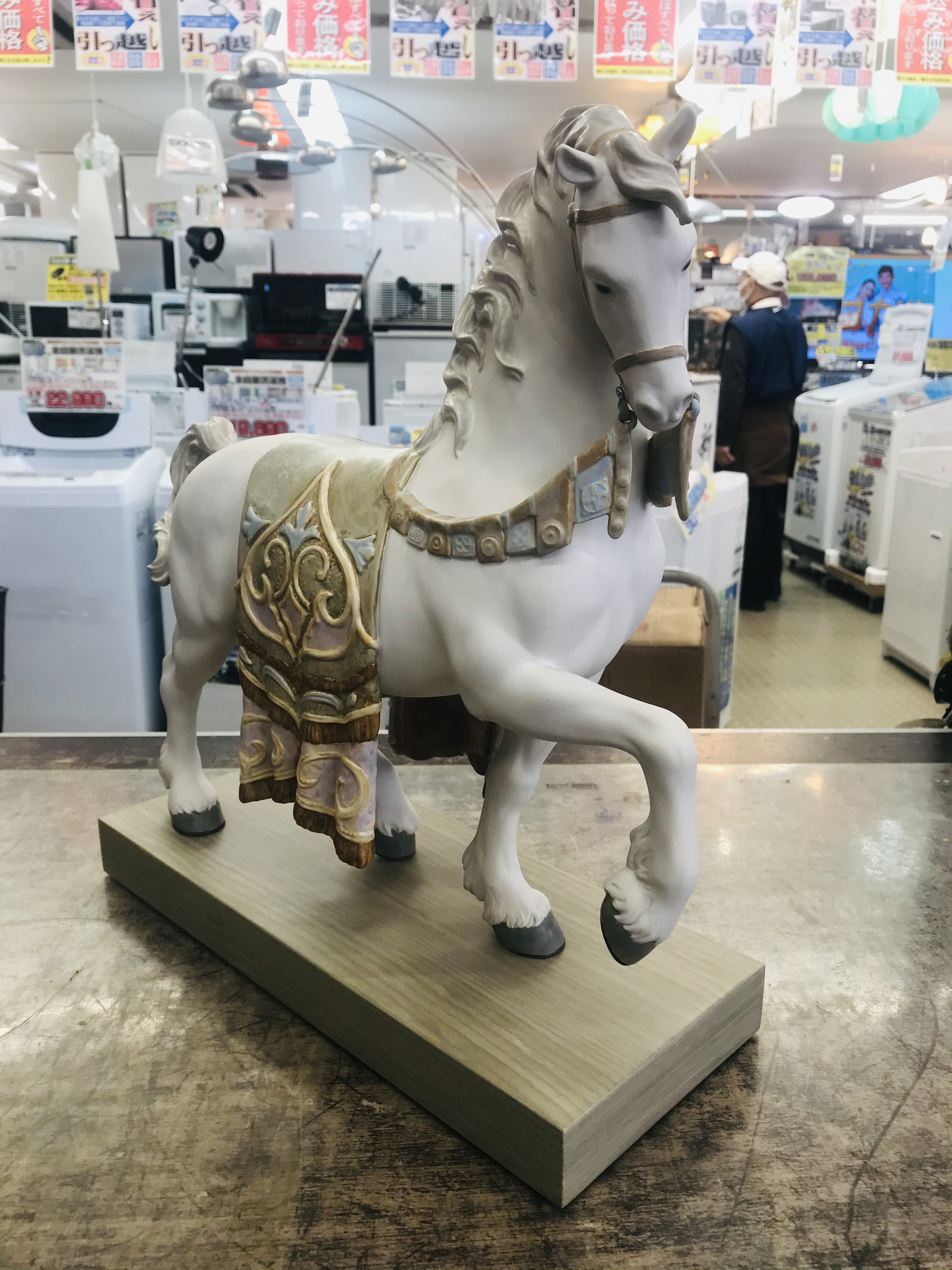 LLADRO リヤドロ 威風堂々 01012497 買取致しました｜愛品館千葉店