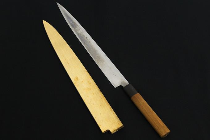 特別作 柳刃包丁 尺一 325mm 本焼 水牛朴栗型柄 白鞘付 O652-3E3B | 堺