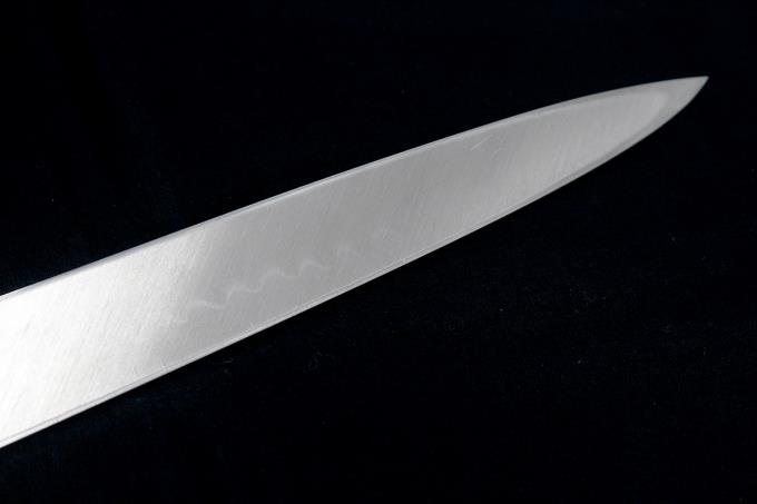 仙 刻印 柳刃包丁 尺一 本焼 鏡面 白水牛朴八角柄 O847-2L3A | 長寿