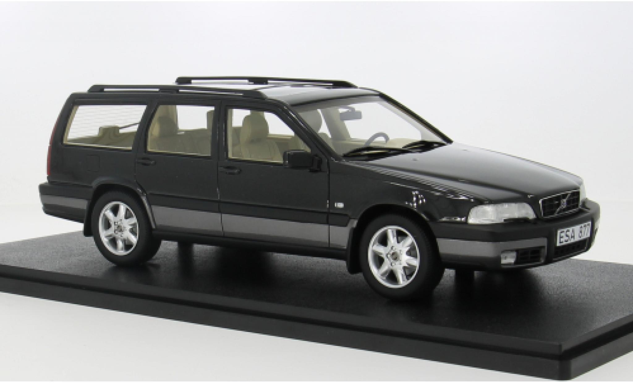 Diecast model cars Volvo V70 1/43 Minichamps XC brown - Alldiecast.us