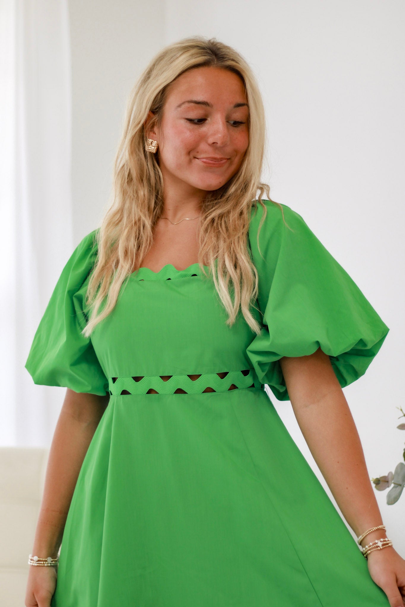 Charlotte Green Midi Dress – Allure Clothing Boutique