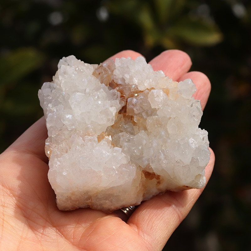インド産アナンダライト（天然レインボークォーツ）クラスター-033水晶