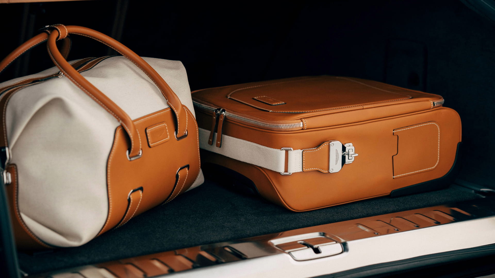 Accessories | Aston Martin USA