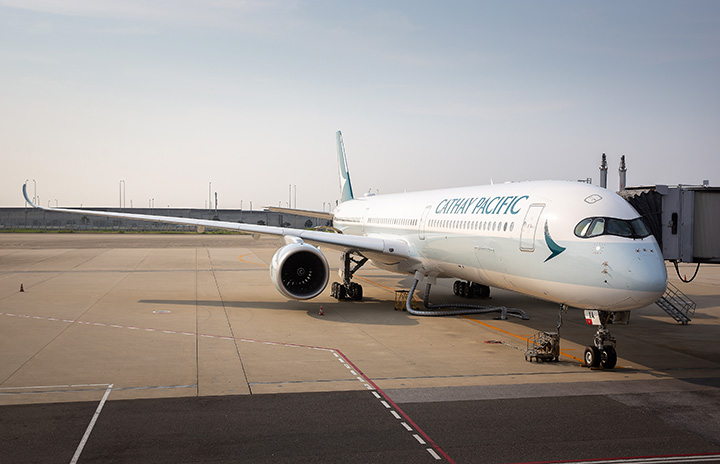 キャセイのA350-1000、日本初飛来 慣熟の一環、関空に