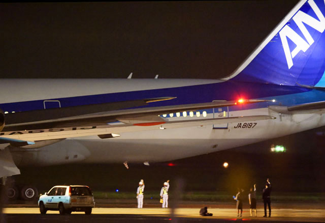 777、ユナイテッド航空へ世界初納入30周年 初号機は現役