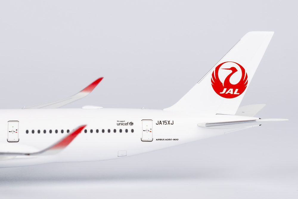NG Models 39093 Airbus A350-900 JAL Japan Airlines oneworld JA15X