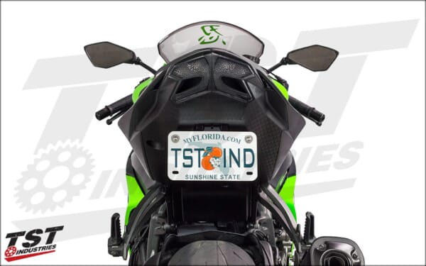 TST製 ZX-6R(13-16)用ウィンカー内蔵LEDテールライト｜AxxL
