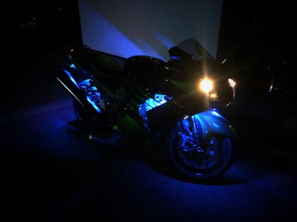 ZX6R (03-04) をスタントカスタムしました| AxxL