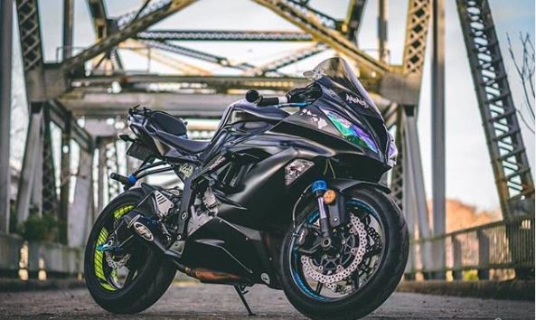 ZX-6R (13-23) デザインが美しいIMPAKTECH製 レースアーマー｜AxxL
