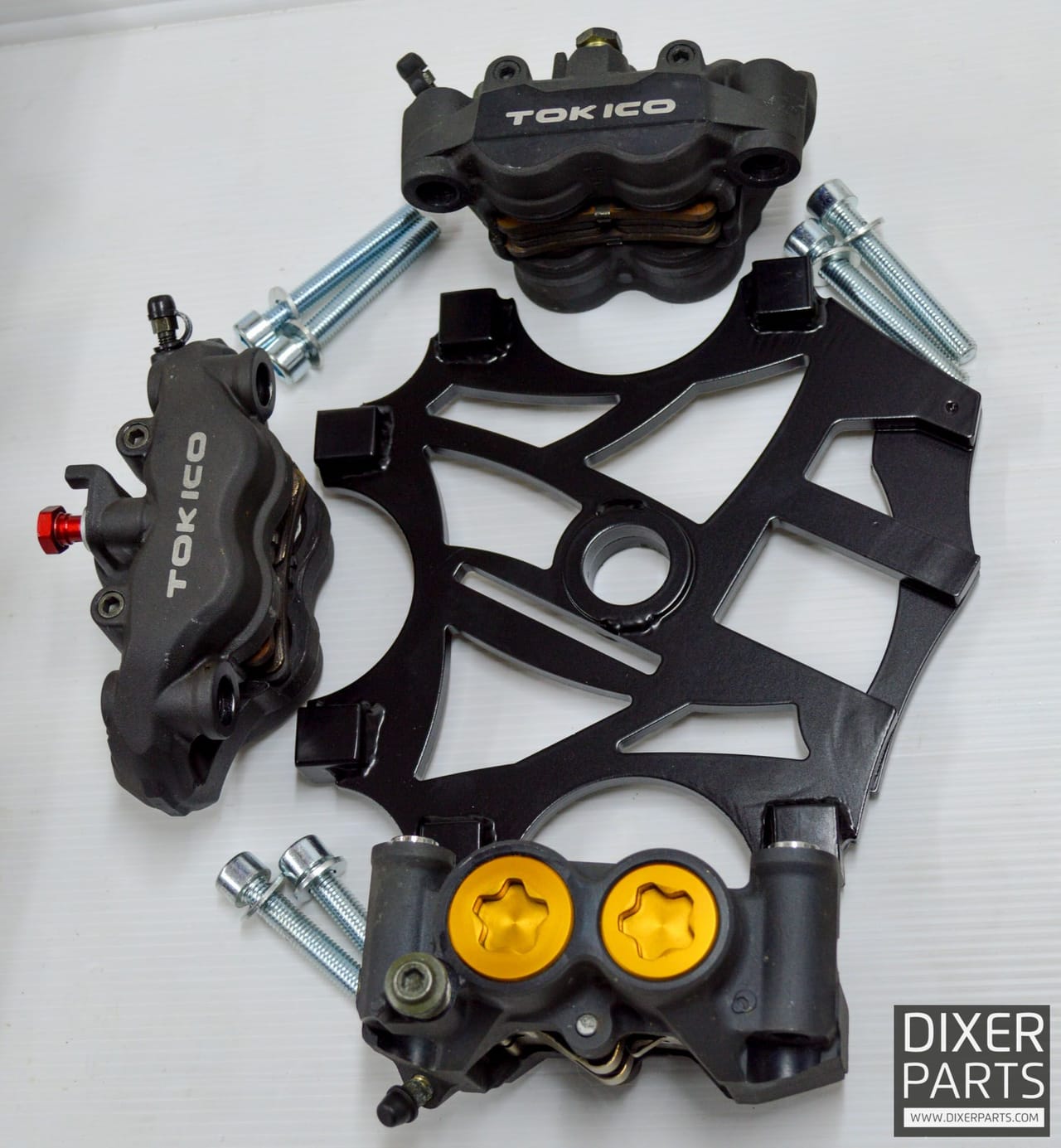 YZF-R6用 DIXER PARTS トリプルキャリパーブラケット｜AxxL