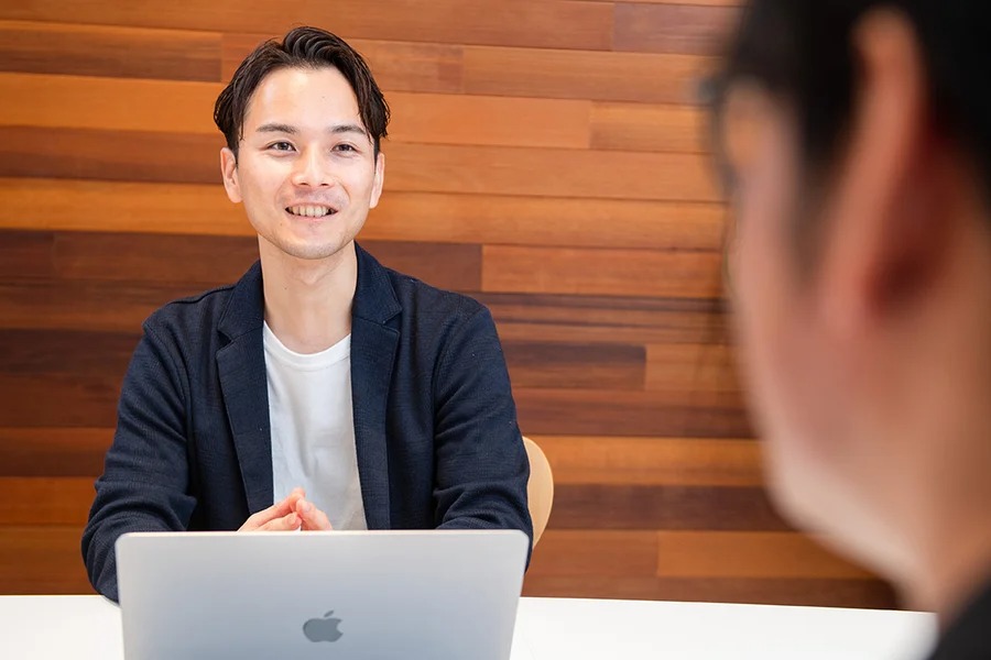 青木 伸悟 – 採用インタビュー – 採用情報 – 株式会社アクシス