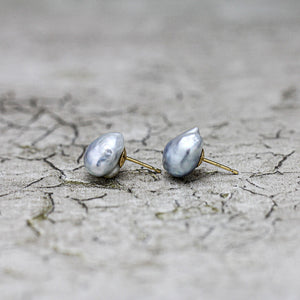10mm 白蝶バロックパール ピアス – Bon Magique
