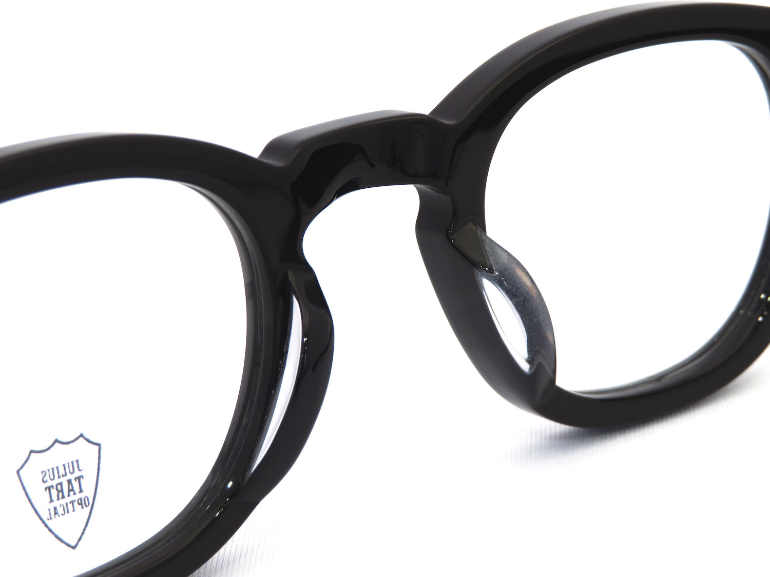 JULIUS TART OPTICAL LIMITED ジュリアスタートオプティカル