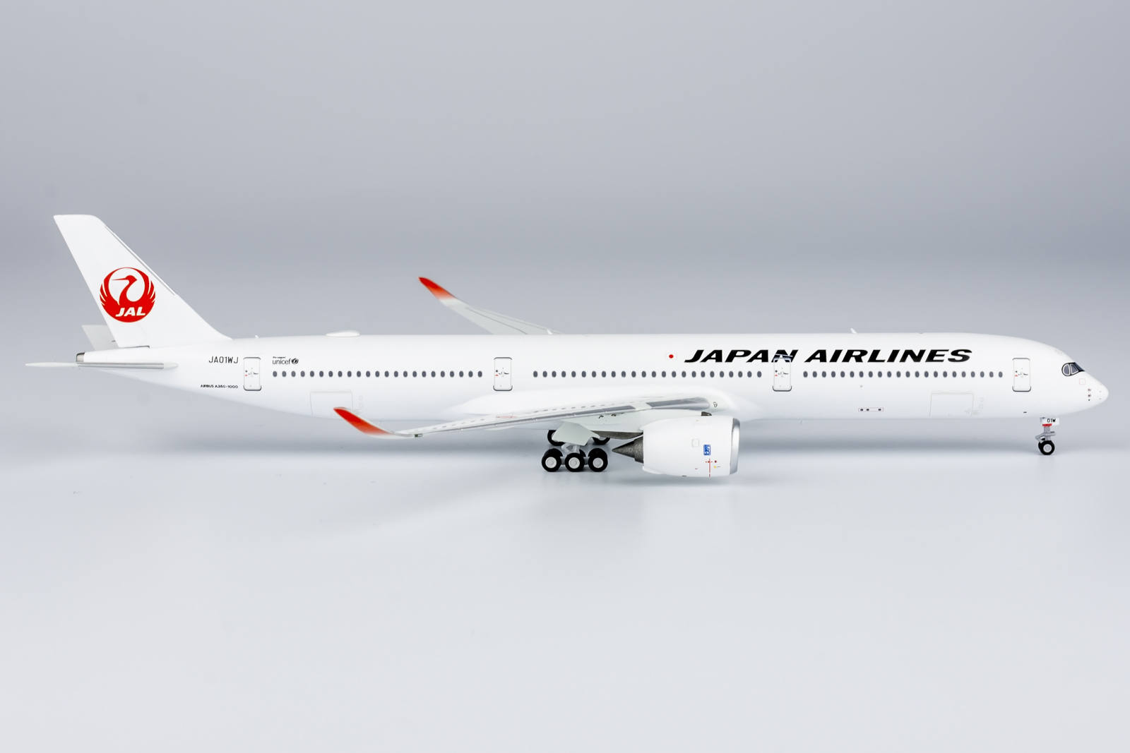 NG Models 1:400 JAL Japan Airlines JA01WJ Airbus A350-1000