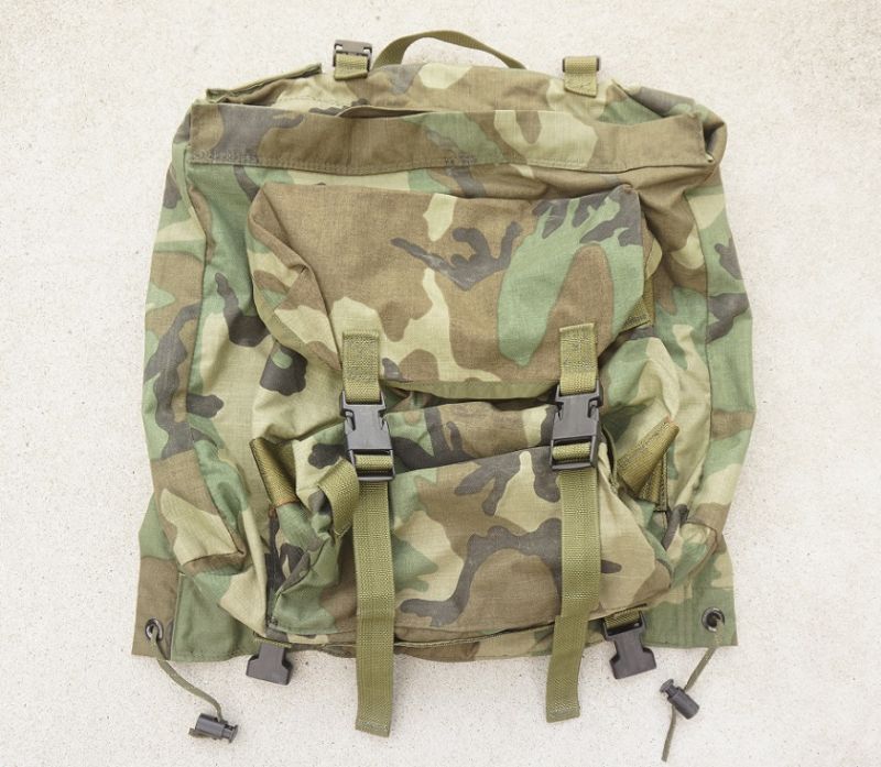米軍IIFS CFP-90パトロールパック ウッドランド迷彩 - ミリタリー