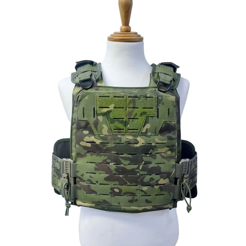 LMG BFGプレートキャリアMULTICAM TROPIC迷彩 新品 - ミリタリー