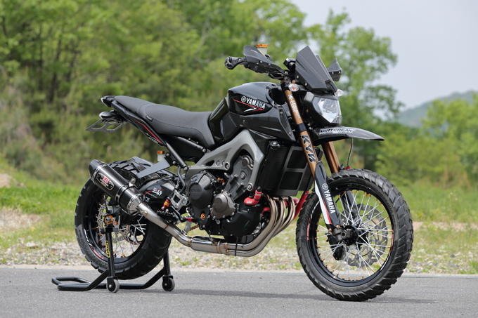 DIRT FREAK MT-09（ヤマハ MT-09） プロが造るカスタム オフロード