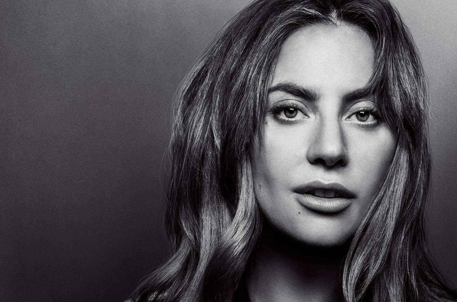 Lady-Gaga-press-by-Peter-