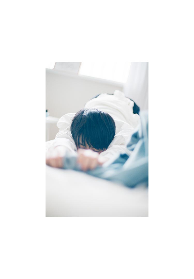 blue blue - JUN IMAJO | vol.1『ただ空が見たかったから。』 | ブルー