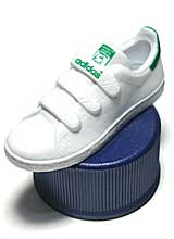 PEPSI：adidasスニーカーボトルキャップ