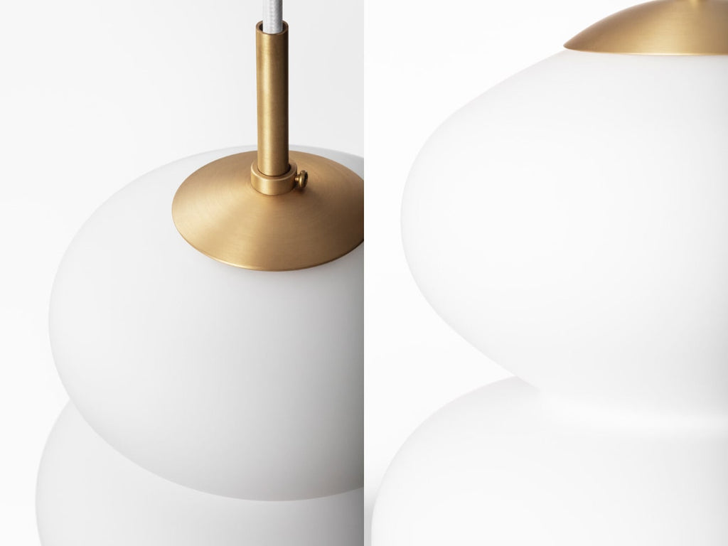 Peanut | ピーナッツ ペンダントランプ by Bent Karlby | LYFA