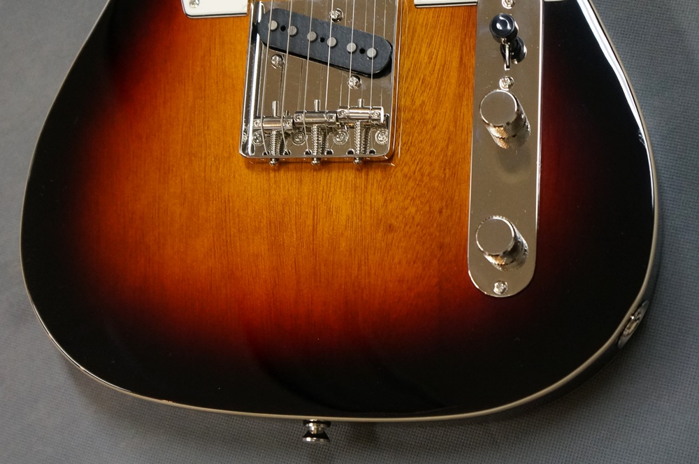 Squier Classic Vibe '60s Custom Telecaster 3TS 【3-Color Sunburst