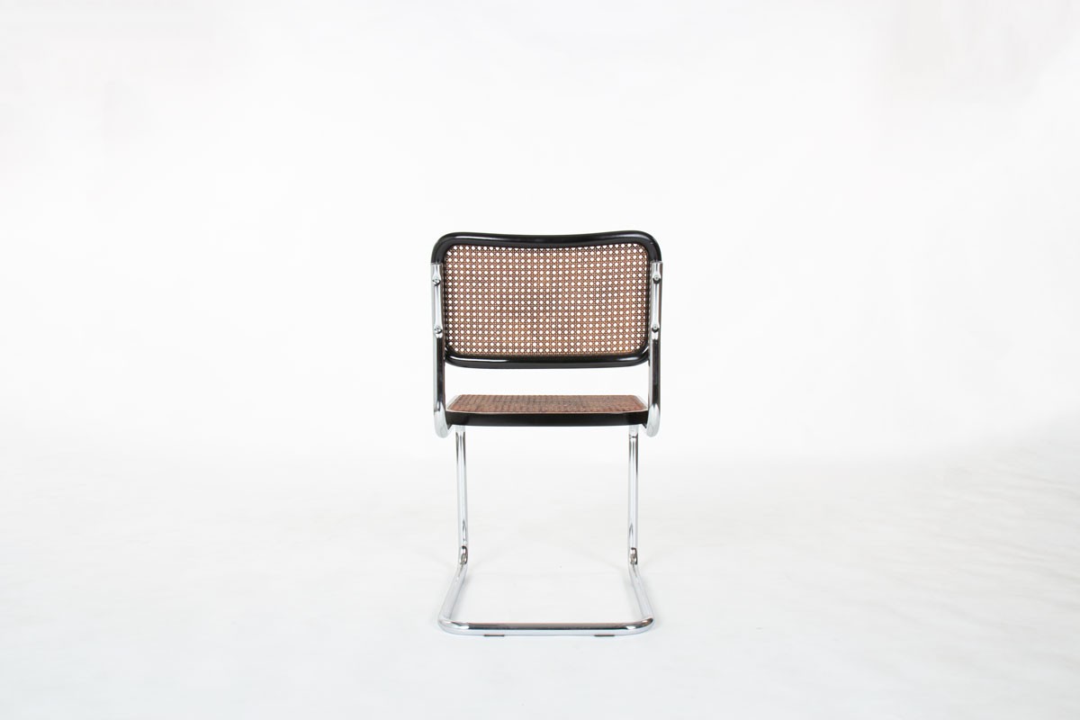 Famous B32 chairs: icon of Marcel Breuer